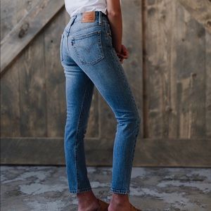 Levi 501 jeans